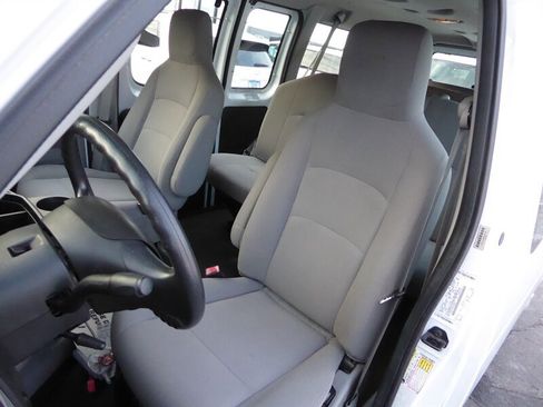 Used 2013 Ford E-350 and Econoline 350 XL image 16