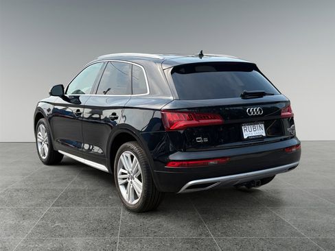 Used 2018 Audi Q5 2.0T Premium Plus w/ Premium Plus Package image 4
