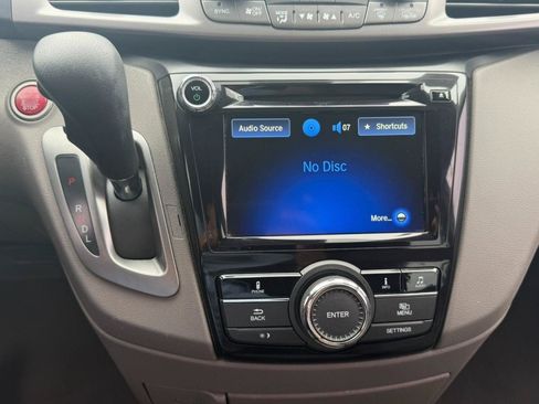 Used 2015 Honda Odyssey EX-L image 22