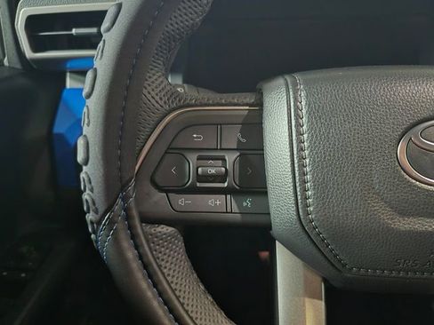 Certified 2026 Toyota Tacoma TRD Sport AWD/4WD image 19