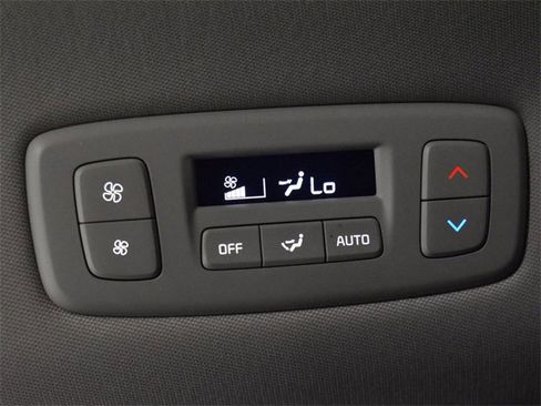 Certified 2025 Kia Carnival SX Prestige image 32