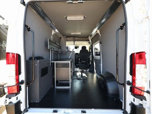 Used 2025 RAM ProMaster 1500 w/ Quick Order Package 22G SLT image 8