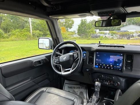 Used 2025 Ford Bronco Badlands AWD/4WD image 26