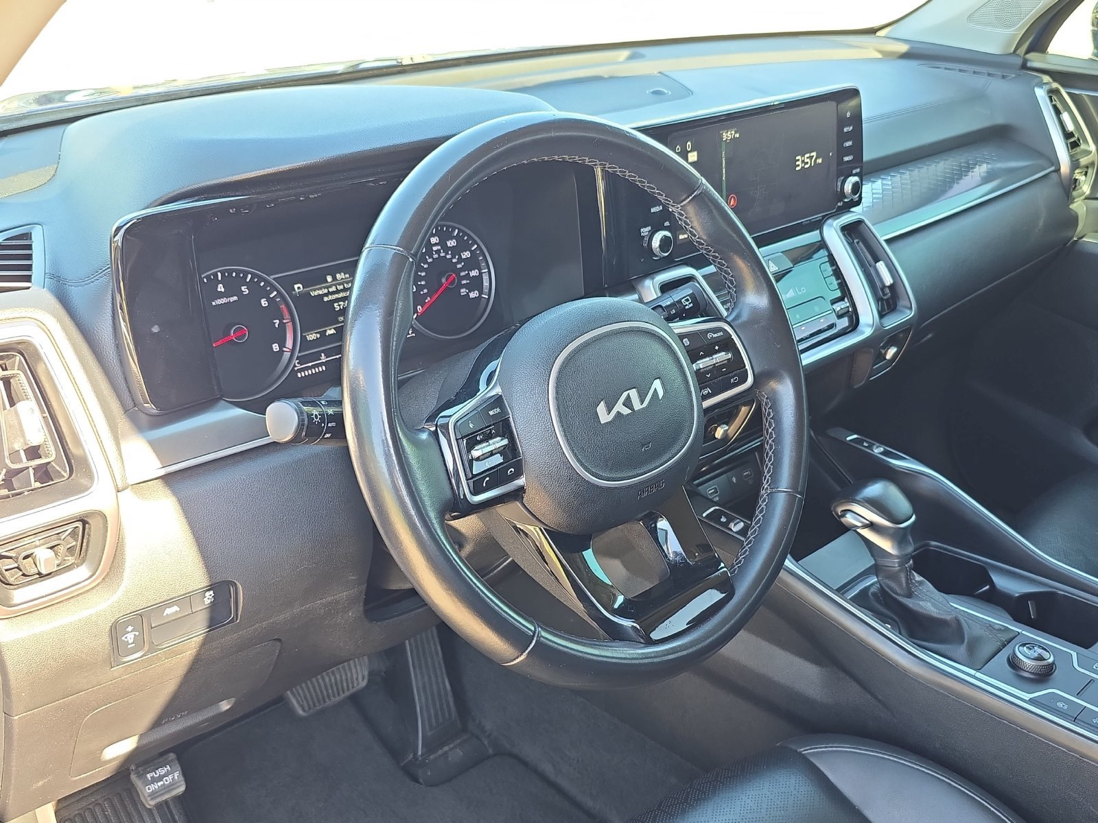 Used 2023 Kia Sorento S FWD image 13