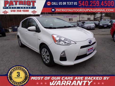 Used 2014 Toyota Prius C Four image 1