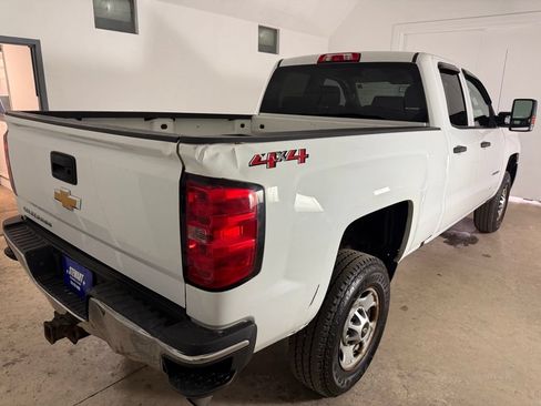 Used 2019 Chevrolet Silverado 2500 W/T AWD/4WD image 5