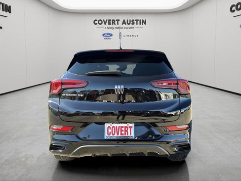 Used 2025 Buick Encore GX Sport Touring w/ Experience Buick Package image 4