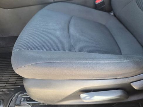 Used 2020 Toyota RAV4 LE w/ All Weather Liner Package AWD/4WD image 23
