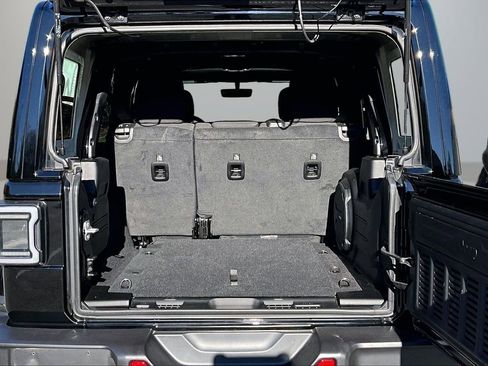 Certified 2023 Jeep Wrangler Sahara w/ Cold Weather Group image 25