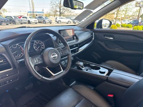 Used 2023 Nissan Rogue SL AWD/4WD image 11
