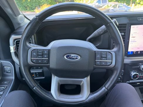 Used 2023 Ford F250 Lariat w/ Lariat Ultimate Package AWD/4WD image 21