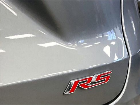 Used 2024 Chevrolet Trax RS w/ Sunroof Package image 29