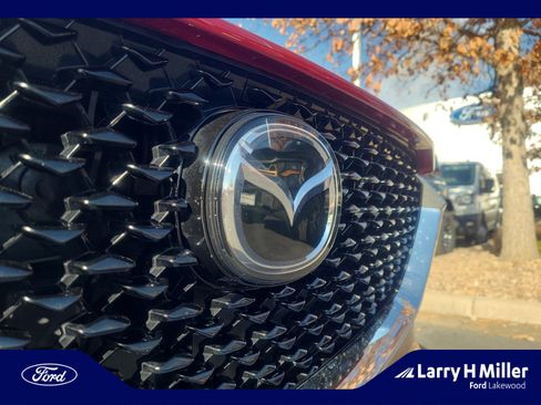 Used 2024 MAZDA CX-30 AWD 2.5 S w/ Premium Package image 23