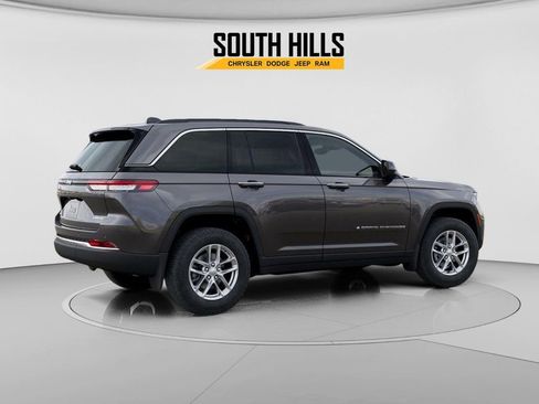 New 2025 Jeep Grand Cherokee Laredo X w/ Trailer Tow Package image 4