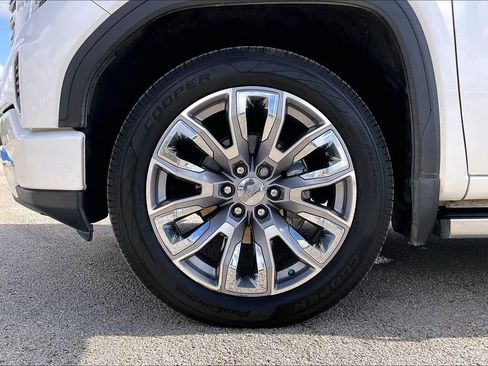Used 2022 GMC Sierra 1500 Denali w/ Denali Reserve Package AWD/4WD image 35
