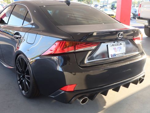 Used 2018 Lexus IS 300 w/ Accessory Package 2 image 10