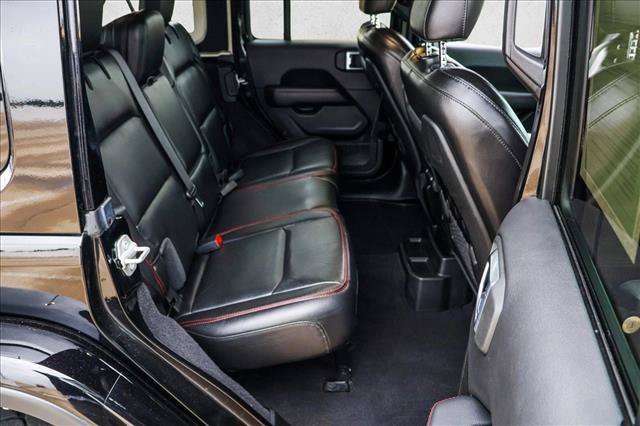 Used 2021 Jeep Wrangler Unlimited Rubicon AWD/4WD image 24