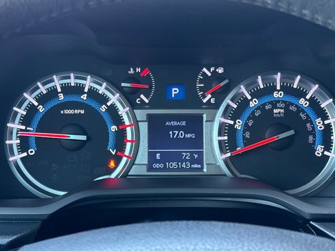 Used 2017 Toyota 4Runner SR5 w/ Convenience Package AWD/4WD image 23