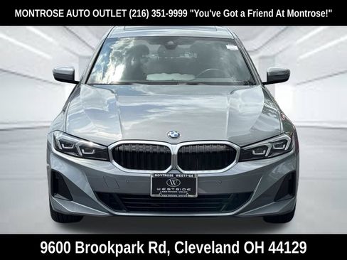 Used 2023 BMW 330i xDrive Sedan AWD/4WD image 11