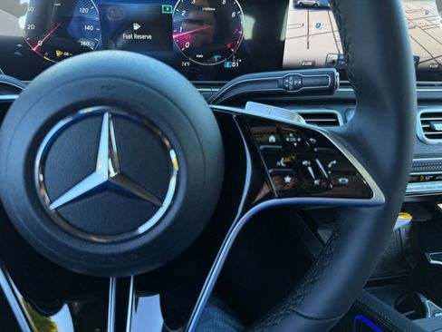 New 2026 Mercedes-Benz GLE 580 4MATIC image 24