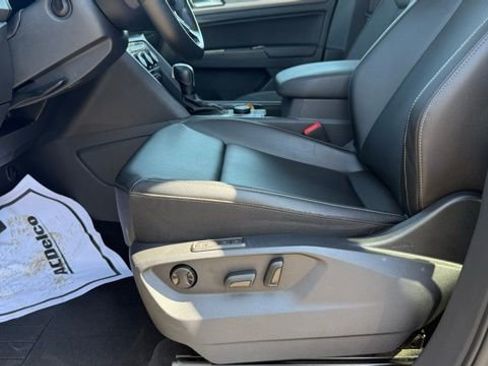 Used 2020 Volkswagen Atlas SEL image 13