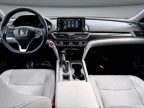 Used 2019 Honda Accord EX-L image 7