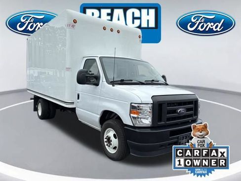 Used 2024 Ford E-350 and Econoline 350 Super Duty w/ Power Windows & Locks Group RWD image 1