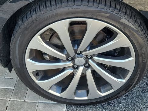 Used 2023 Land Rover Range Rover Autobiography AWD/4WD image 7