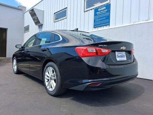 Used 2016 Chevrolet Malibu LT FWD image 3