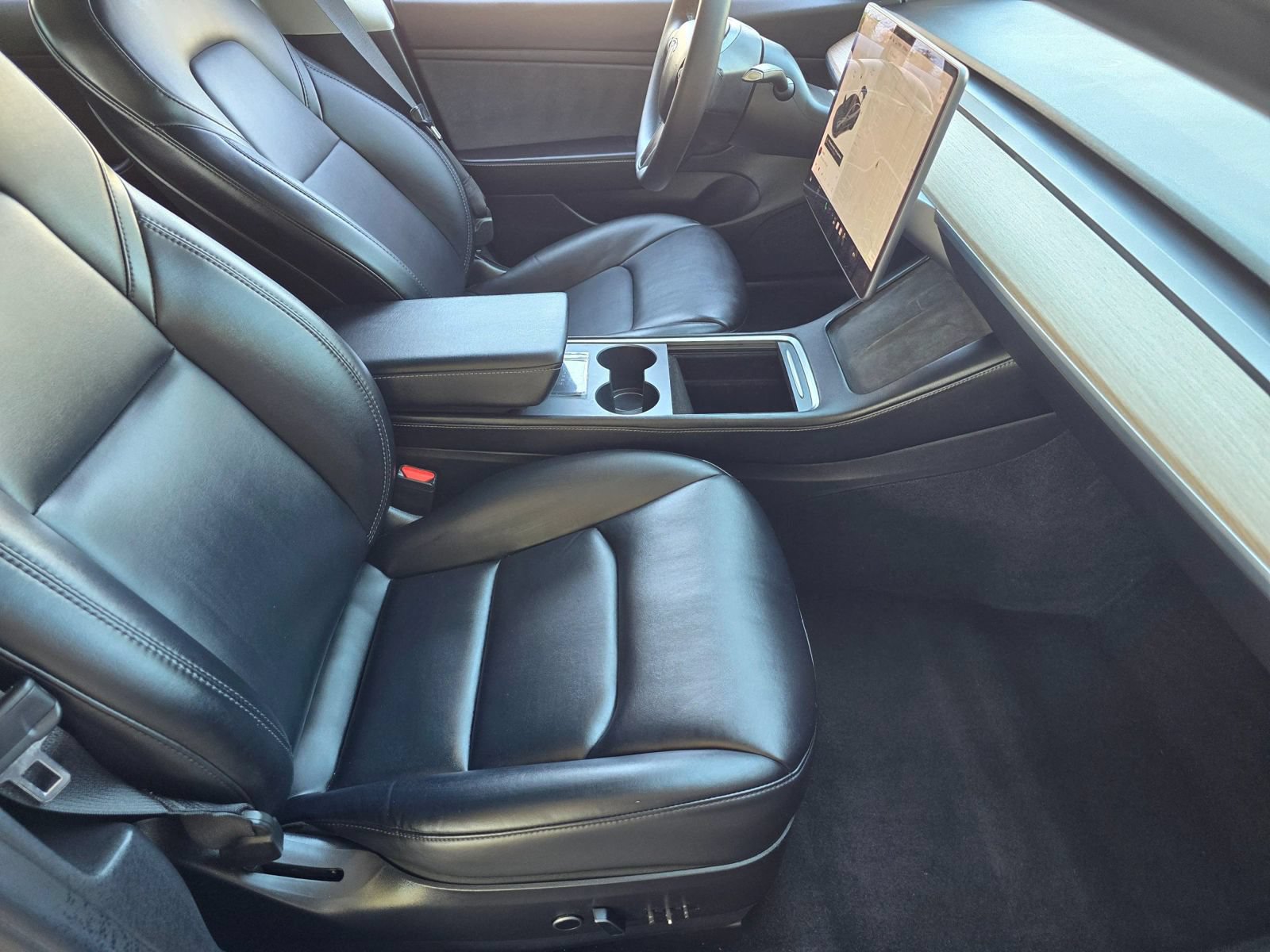 Used 2021 Tesla Model 3 Standard Range Plus RWD image 28