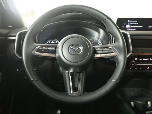 Used 2025 MAZDA CX-50 Meridian Edition w/ Apex Package AWD/4WD image 34