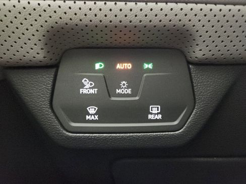 New 2026 Volkswagen Atlas Peak Edition AWD/4WD image 12