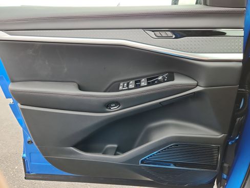 New 2025 Jeep Wagoneer S Limited image 13