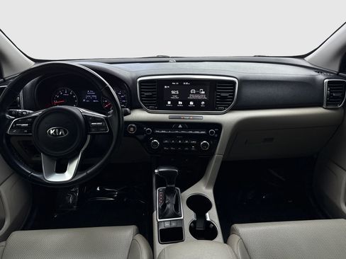 Used 2020 Kia Sportage EX image 20