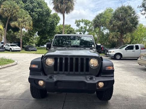 Used 2021 Jeep Wrangler Sport AWD/4WD image 4
