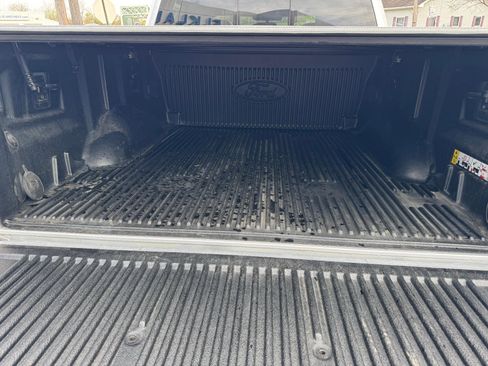 Used 2019 Ford F150 XLT w/ Equipment Group 302A Luxury image 18