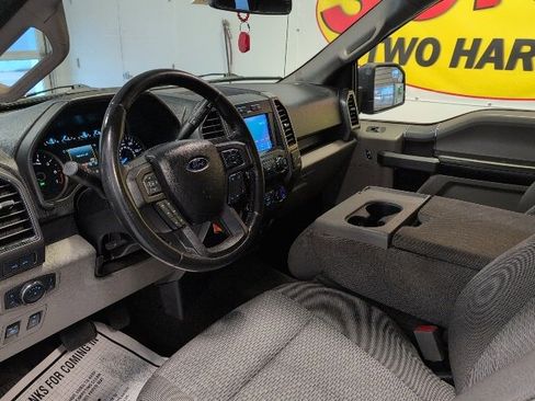 Used 2020 Ford F150 XLT w/ Equipment Group 302A Luxury image 13