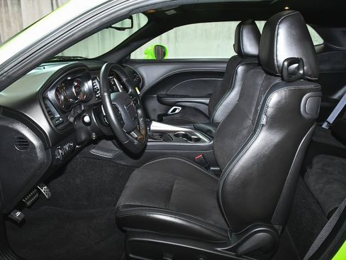 Used 2023 Dodge Challenger R/T Scat Pack image 42