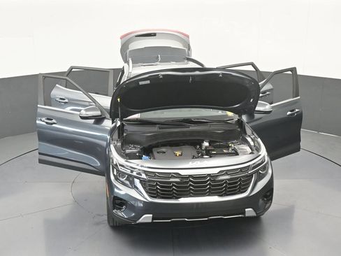 Used 2024 Kia Seltos EX FWD image 72