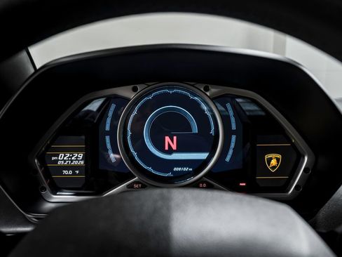 Used 2015 Lamborghini Aventador LP 700-4 AWD/4WD image 14