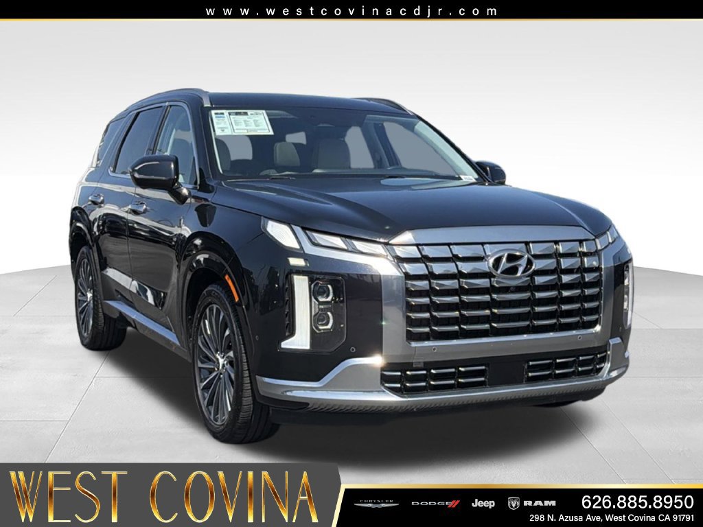 Used 2024 Hyundai Palisade Calligraphy AWD/4WD image 2