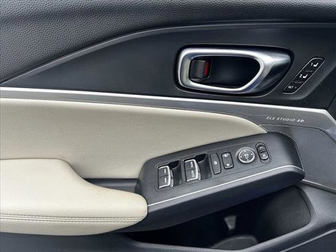 Used 2023 Acura Integra A-Spec image 11