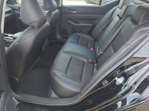 Certified 2024 Nissan Altima 2.5 SR FWD image 8