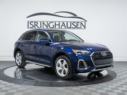 Used 2022 Audi Q5 2.0T Premium Plus w/ Premium Plus Package image 3