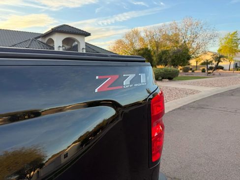 Used 2018 Chevrolet Silverado 2500 LTZ w/ Duramax Plus Package image 6