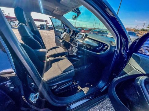 Used 2016 FIAT 500X Easy image 25