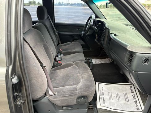 Used 2002 Chevrolet Silverado 1500 LS w/ Heavy Duty Suspension Pkg image 22