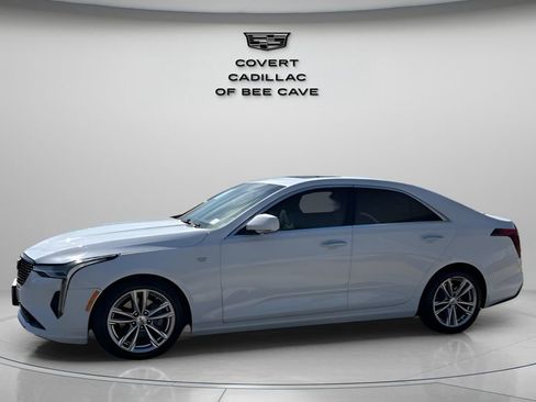 Used 2020 Cadillac CT4 Luxury w/ Sun And Sound Package image 4