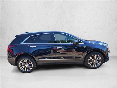 Used 2021 Cadillac XT5 Premium Luxury image 4