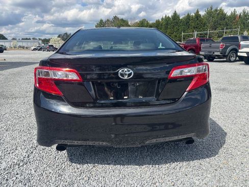 Used 2012 Toyota Camry SE w/ Convenience Pkg image 6